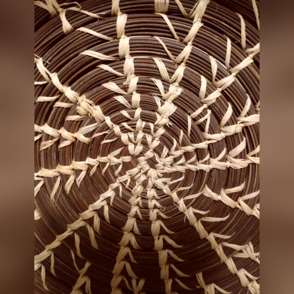 Vintage ROUND long leaf PINE NEEDLE BASKET open coiled Coushatta hanging raffia - Picture 5 of 7